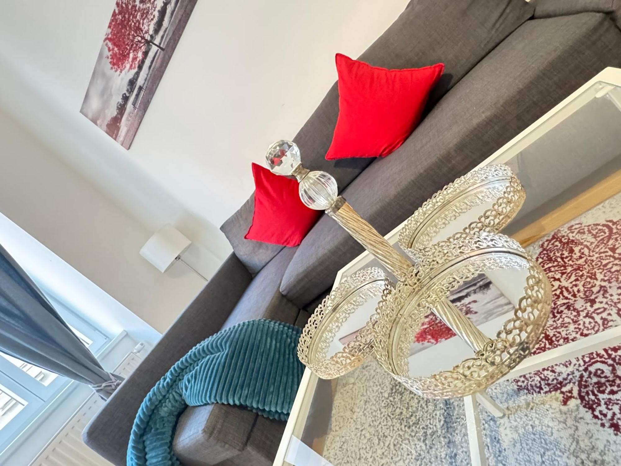 Charming Flat & Balcony Near Central Station L Bg5 فيينا المظهر الخارجي الصورة