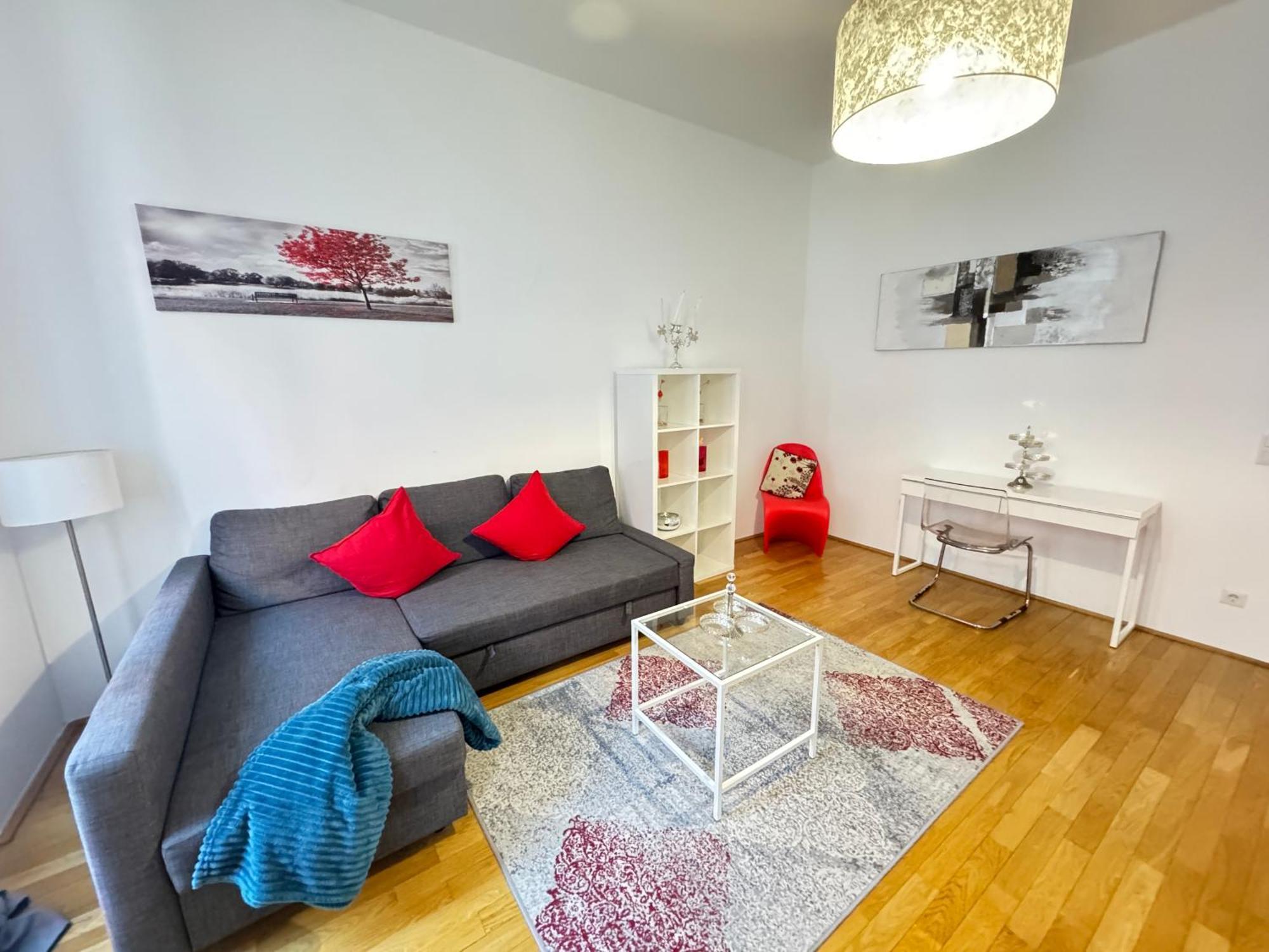 Charming Flat & Balcony Near Central Station L Bg5 فيينا المظهر الخارجي الصورة