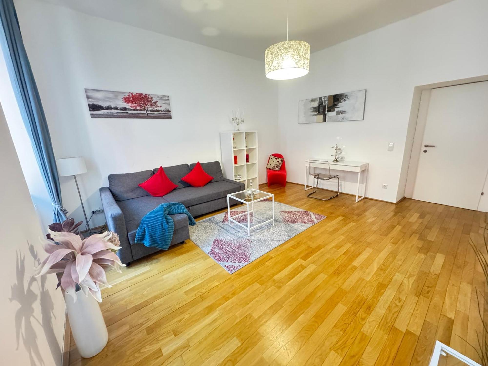 Charming Flat & Balcony Near Central Station L Bg5 فيينا المظهر الخارجي الصورة