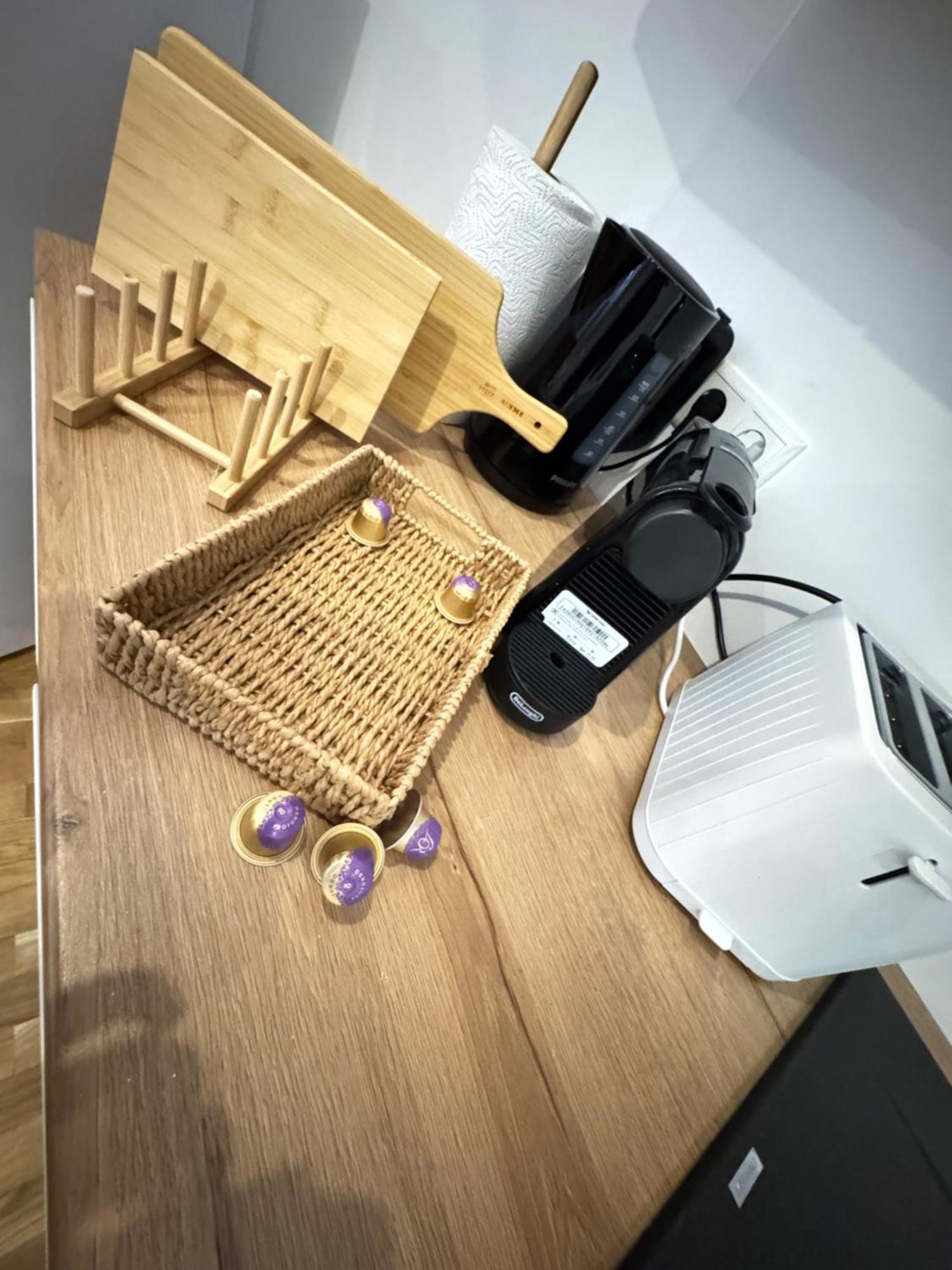 Charming Flat & Balcony Near Central Station L Bg5 فيينا المظهر الخارجي الصورة