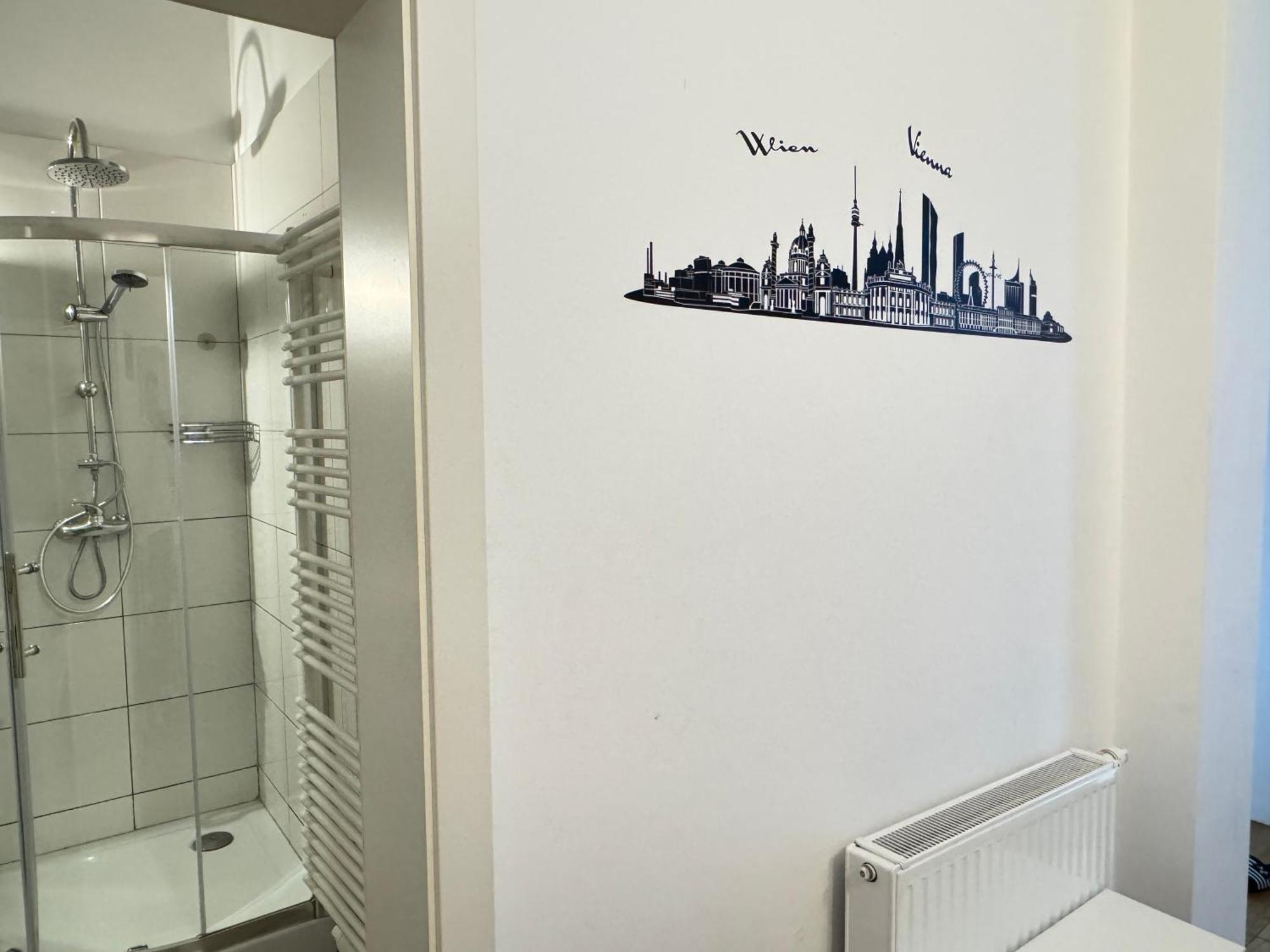 Charming Flat & Balcony Near Central Station L Bg5 فيينا المظهر الخارجي الصورة